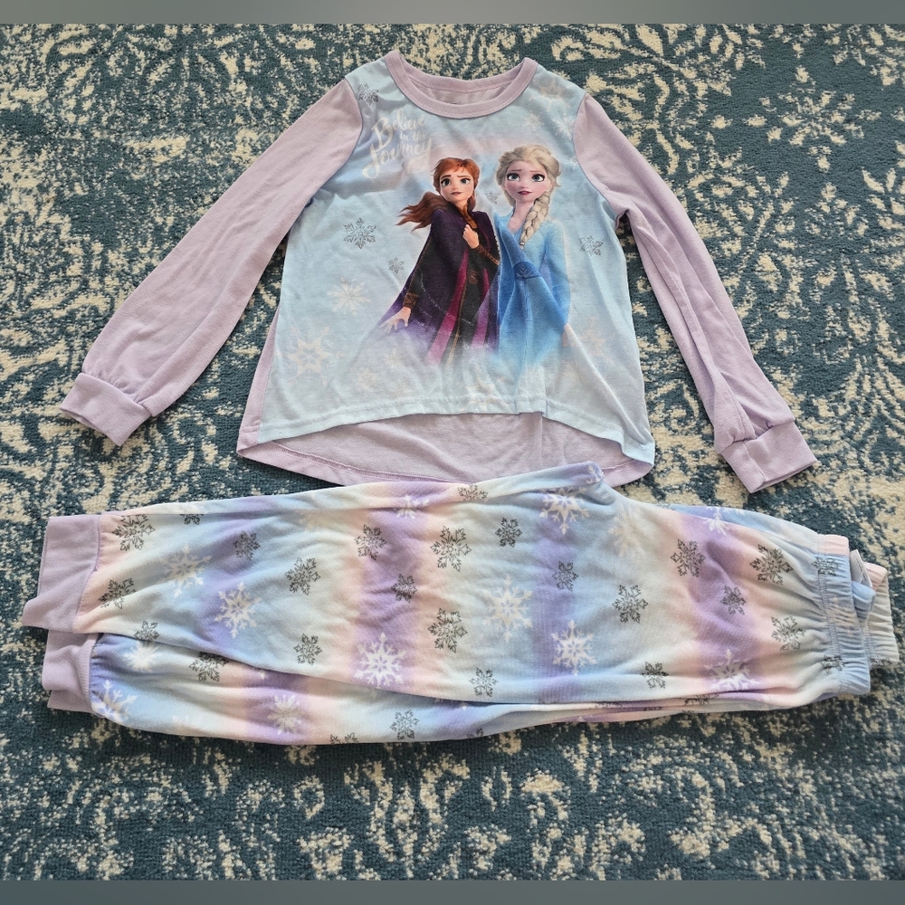 Girks Size 7/8 Frozen Pajamas Set Long Sleeve